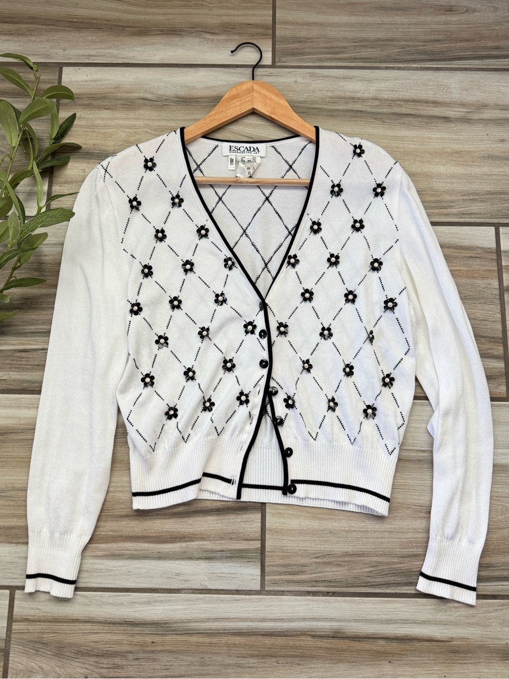 Vintage Escada Margaretha Ley Ivory Floral Beaded Cardigan Size 34